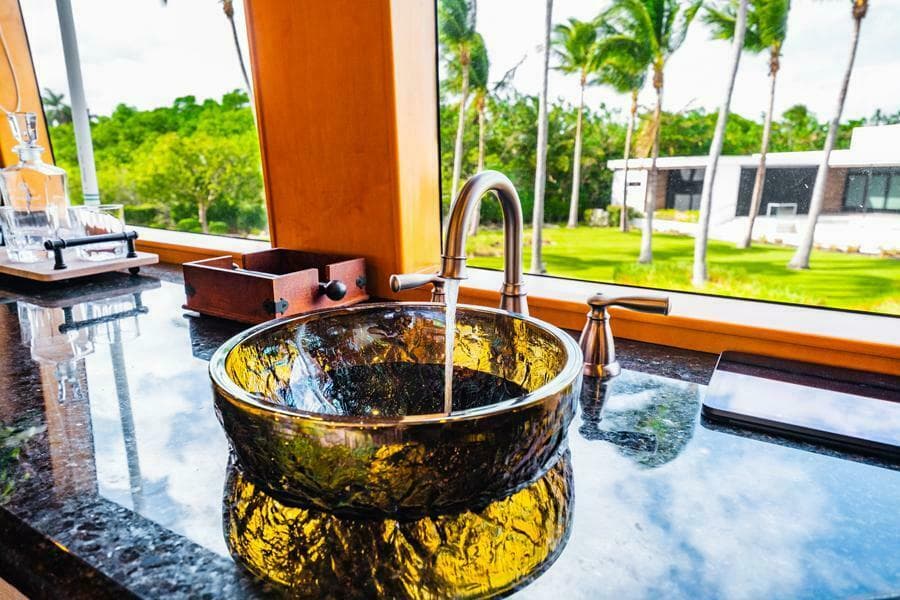 Skylounge Wet Bar