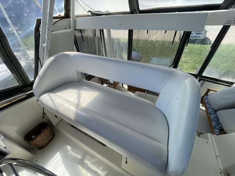1994 Silverton 34 Motor Yacht