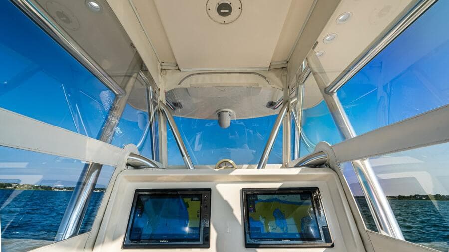 2016 Invincible 33 Open Fisherman
