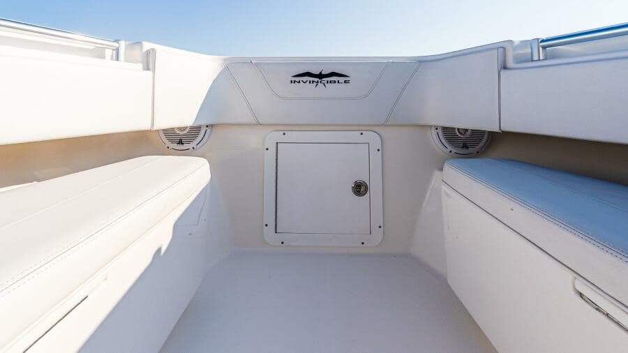 2016 Invincible 33 Open Fisherman