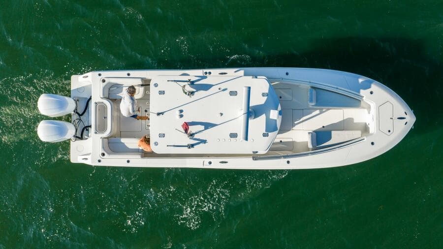 2016 Invincible 33 Open Fisherman