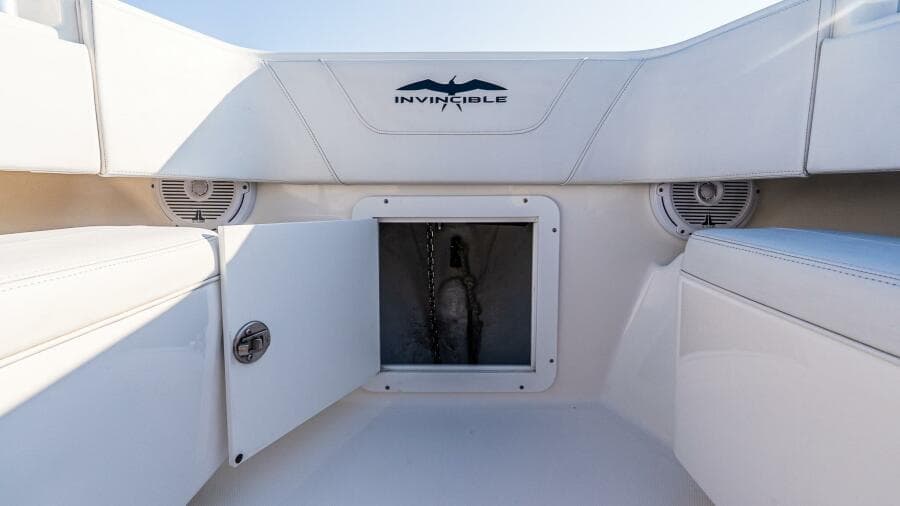 2016 Invincible 33 Open Fisherman