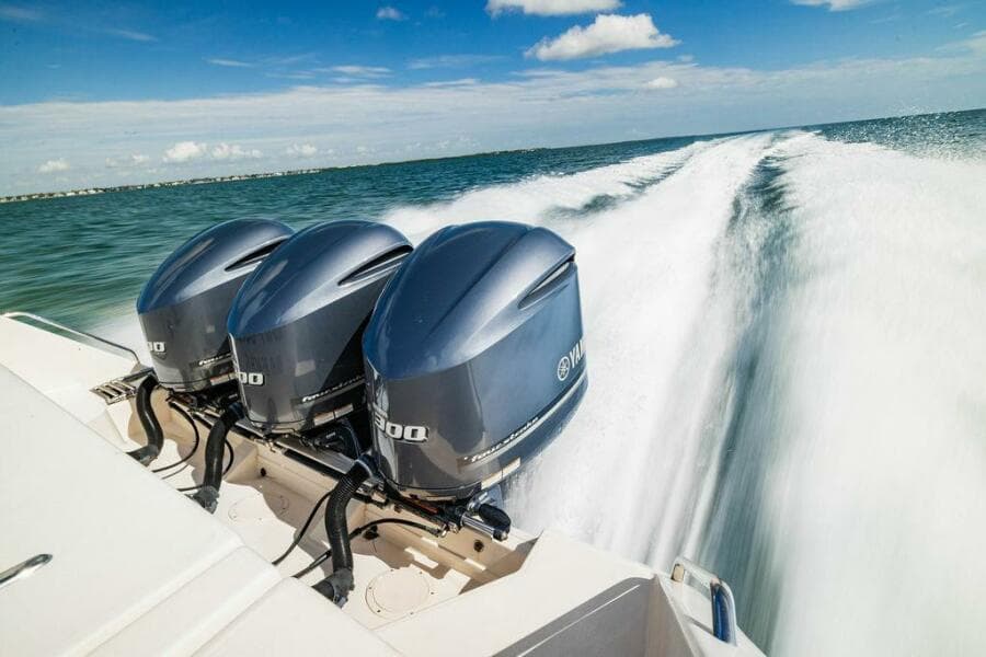 2016 Grady-White Canyon 336