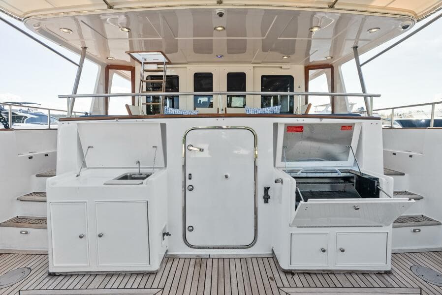 2005 Grand Banks 72 Aleutian RP