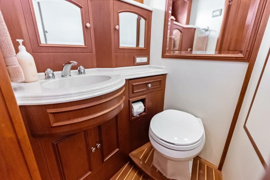 2005 Grand Banks 72 Aleutian RP