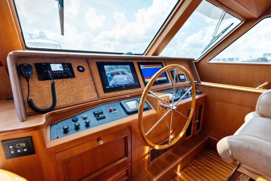 2005 Grand Banks 72 Aleutian RP