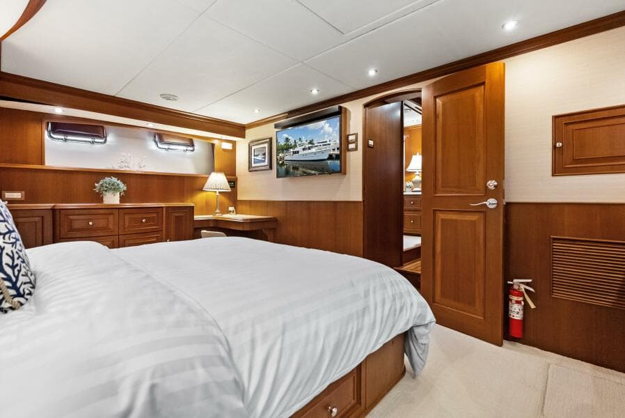 2005 Grand Banks 72 Aleutian RP