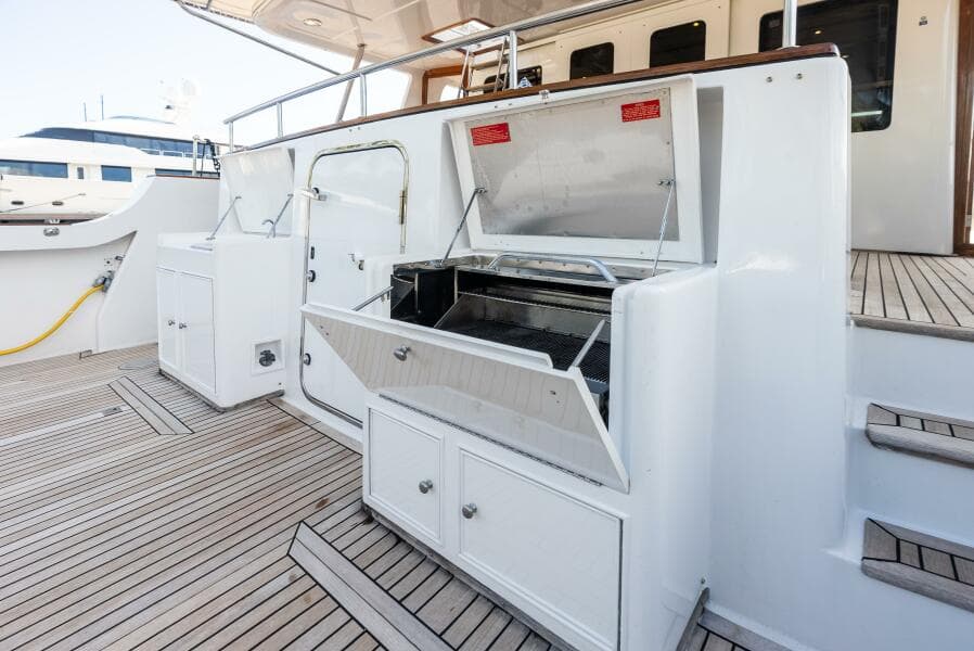 2005 Grand Banks 72 Aleutian RP