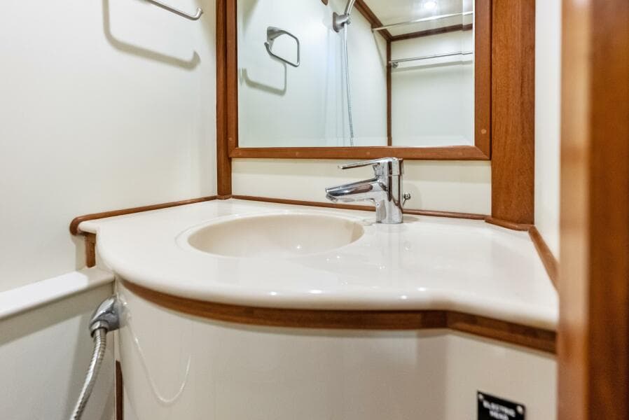 2005 Grand Banks 72 Aleutian RP