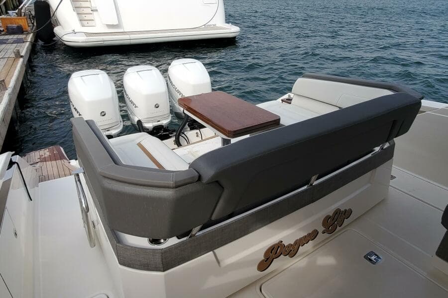 2021 Tiara Yachts 38 LS