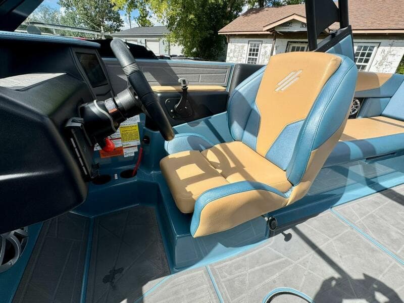 2020 ATX Surf Boats 24 Type S