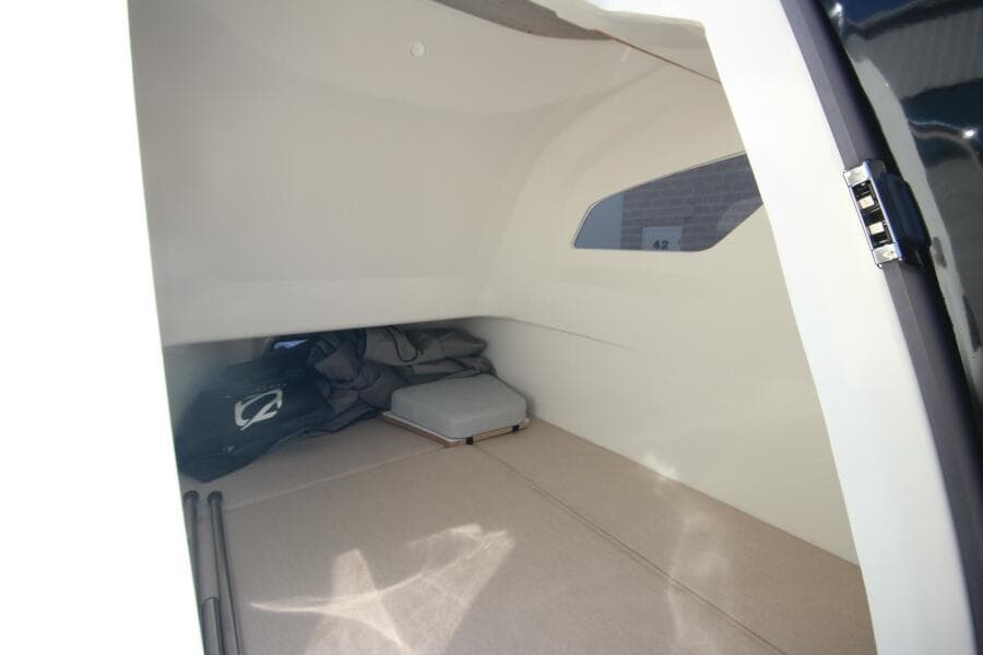 2024 Zodiac Medline 9 NEO & Custom Trailer