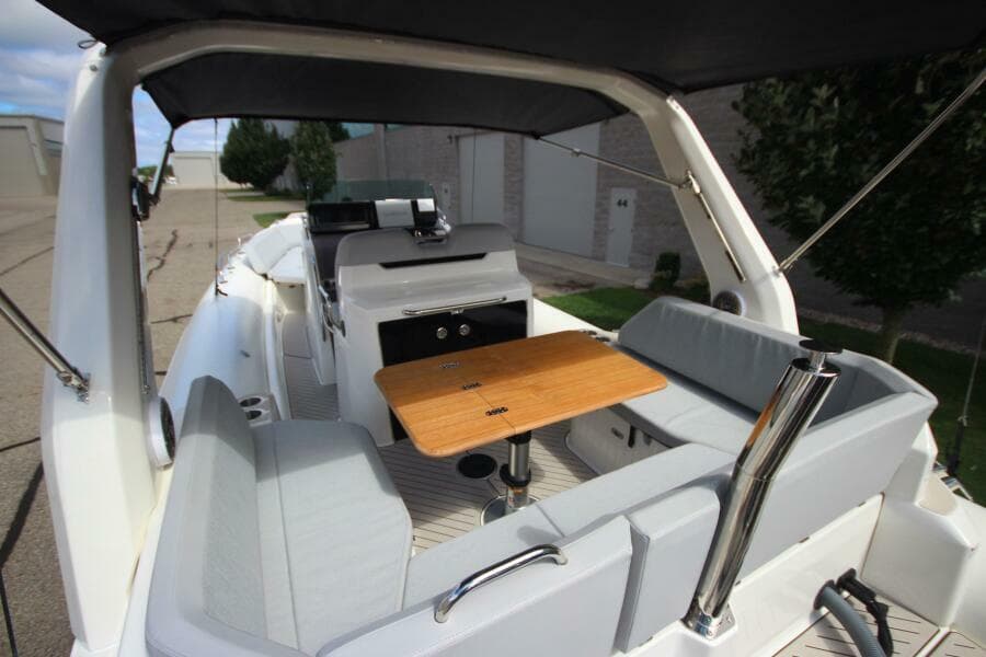 2024 Zodiac Medline 9 NEO & Custom Trailer