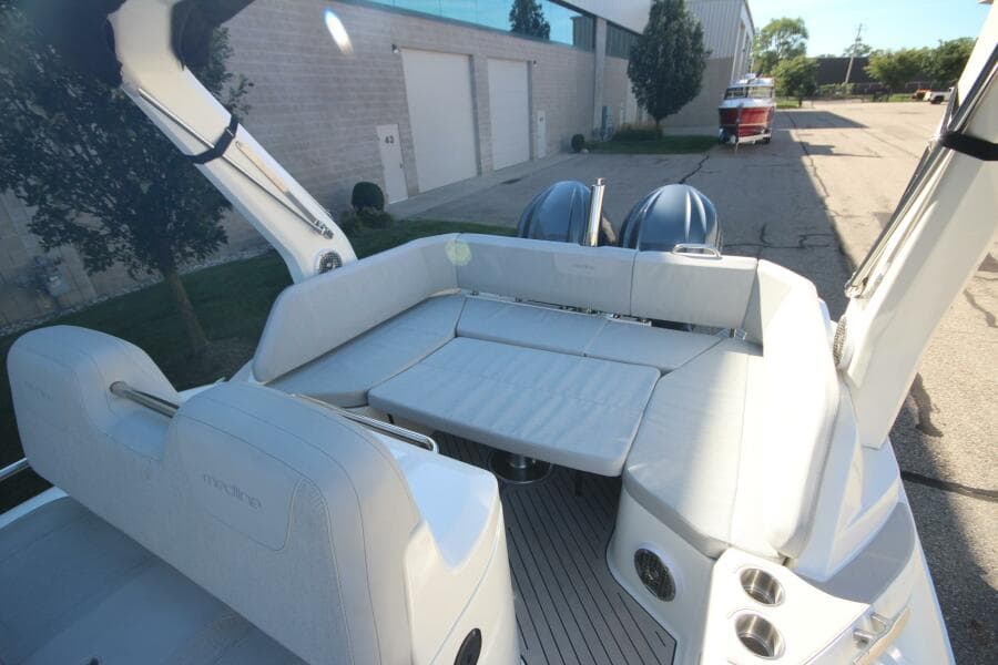 2024 Zodiac Medline 9 NEO & Custom Trailer