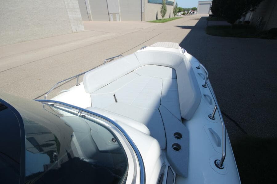 2024 Zodiac Medline 9 NEO & Custom Trailer