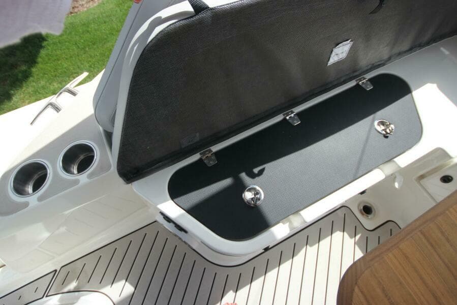 2024 Zodiac Medline 9 NEO & Custom Trailer