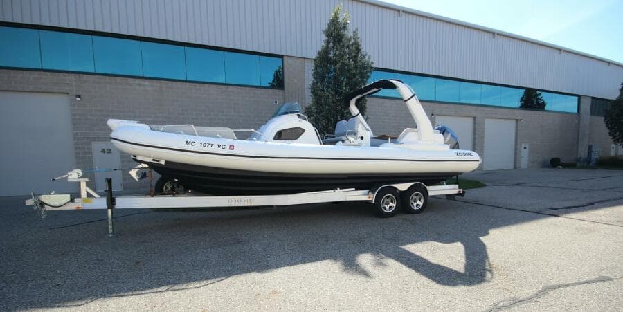 2024 Zodiac Medline 9 NEO & Custom Trailer