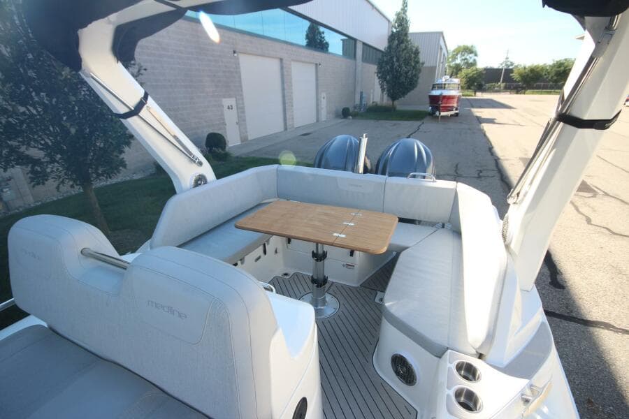 2024 Zodiac Medline 9 NEO & Custom Trailer