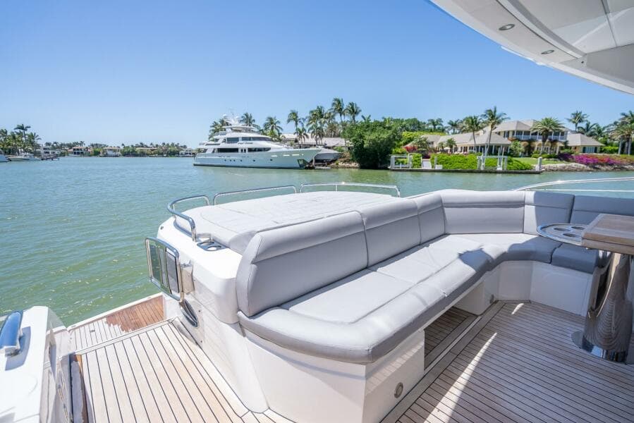 2018 Sunseeker Predator 57