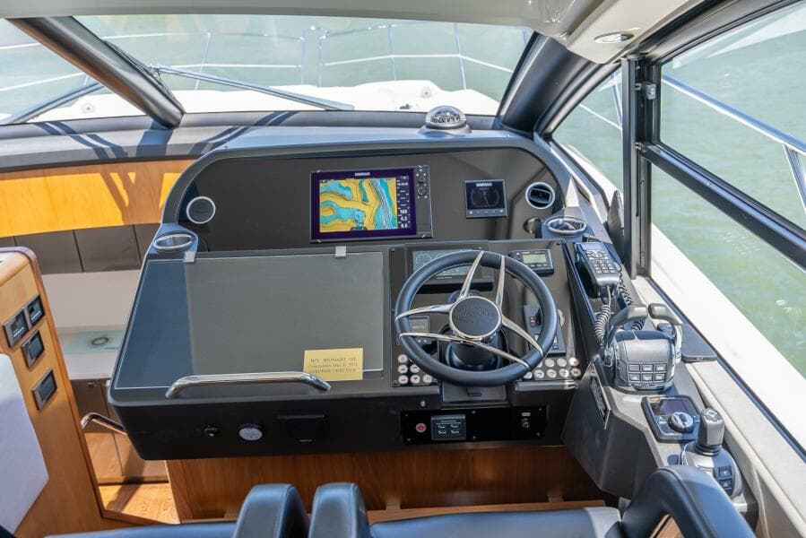 2018 Sunseeker Predator 57