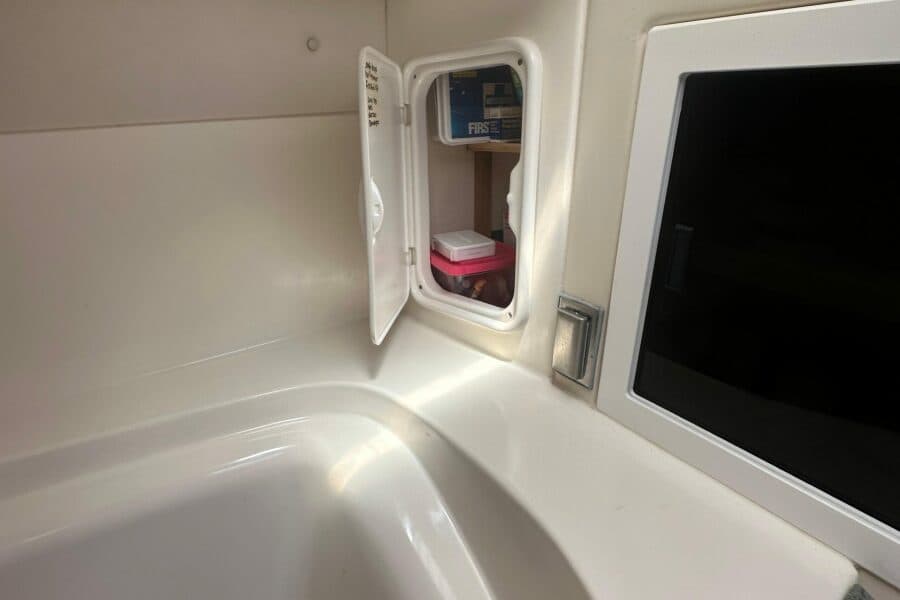 2010-gemini-105mc-sail-9928796-20250829174129423-3.jpg