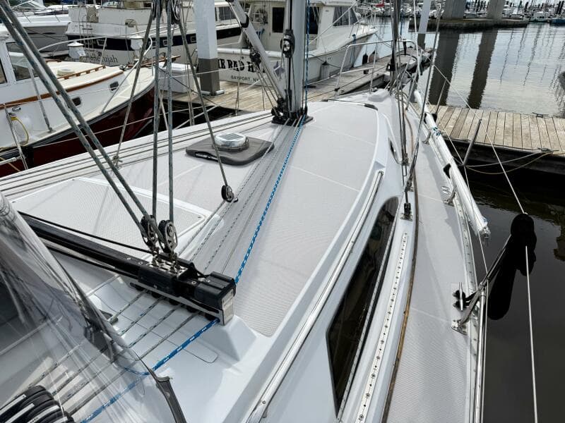 2011 Catalina 355