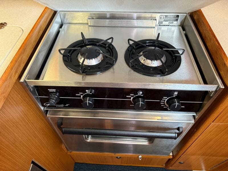 2011 Catalina 355