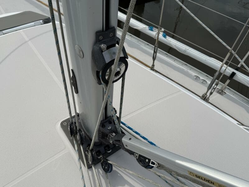 2011 Catalina 355