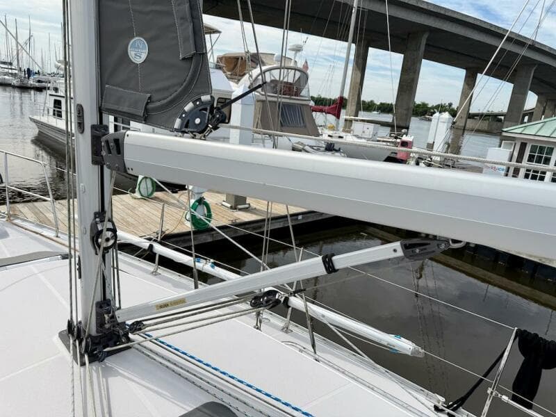 2011 Catalina 355