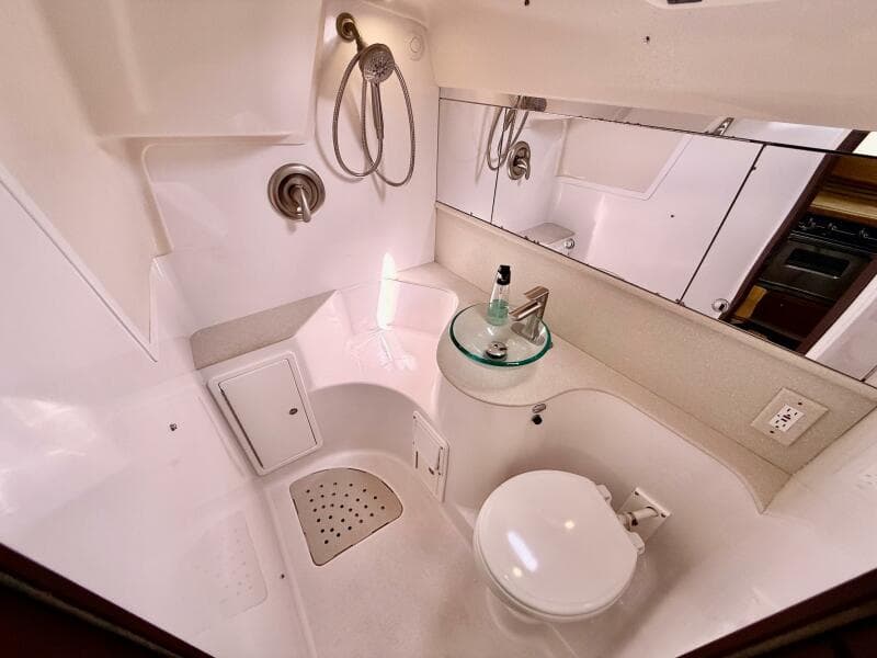 2011 Catalina 355