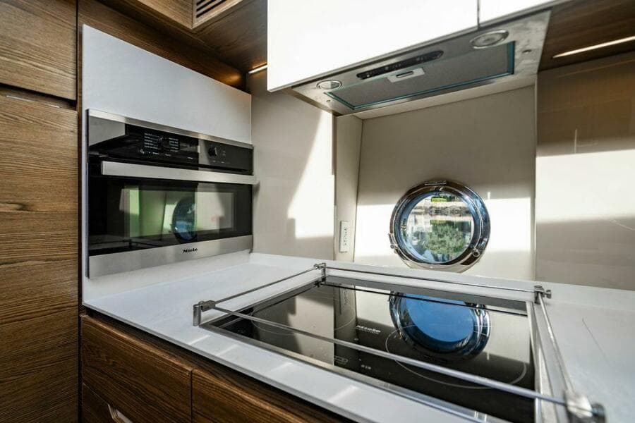 2015 Azimut Fly 50