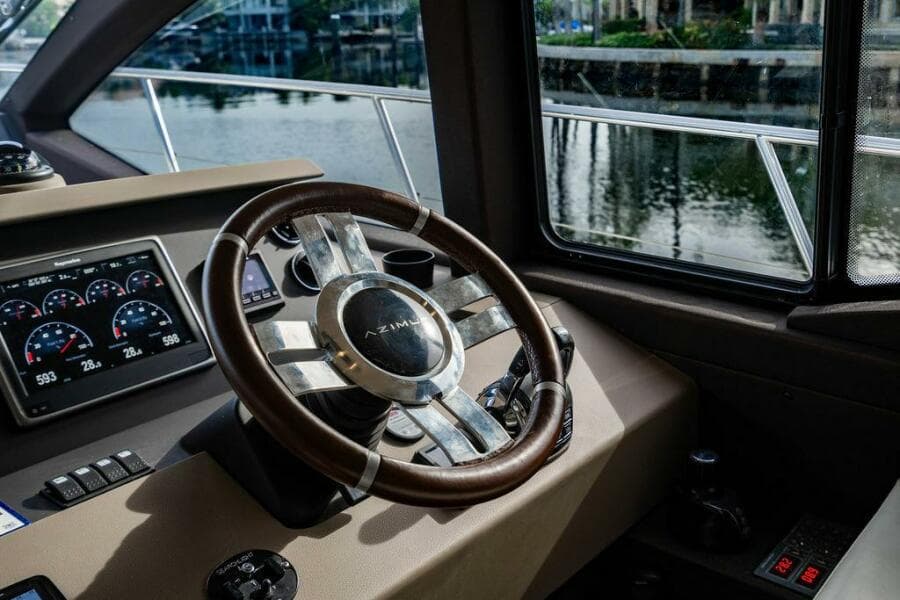 2015 Azimut Fly 50