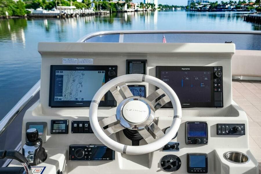 2015 Azimut Fly 50
