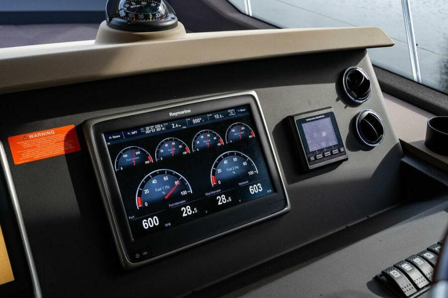 2015 Azimut Fly 50