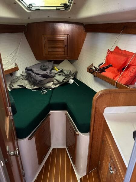 1997 Catalina Morgan 38