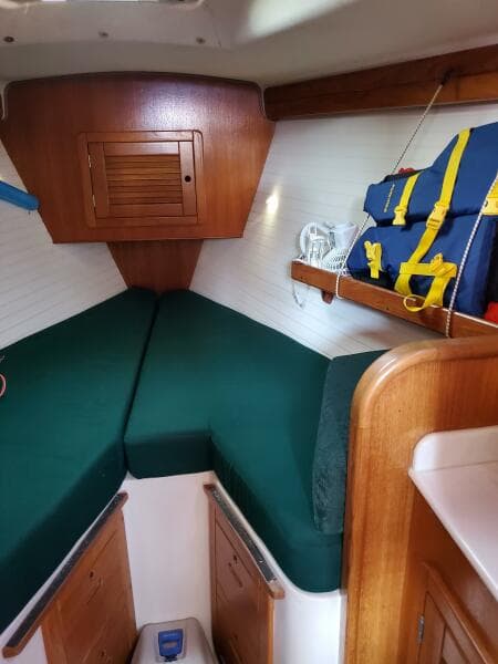 1997 Catalina Morgan 38
