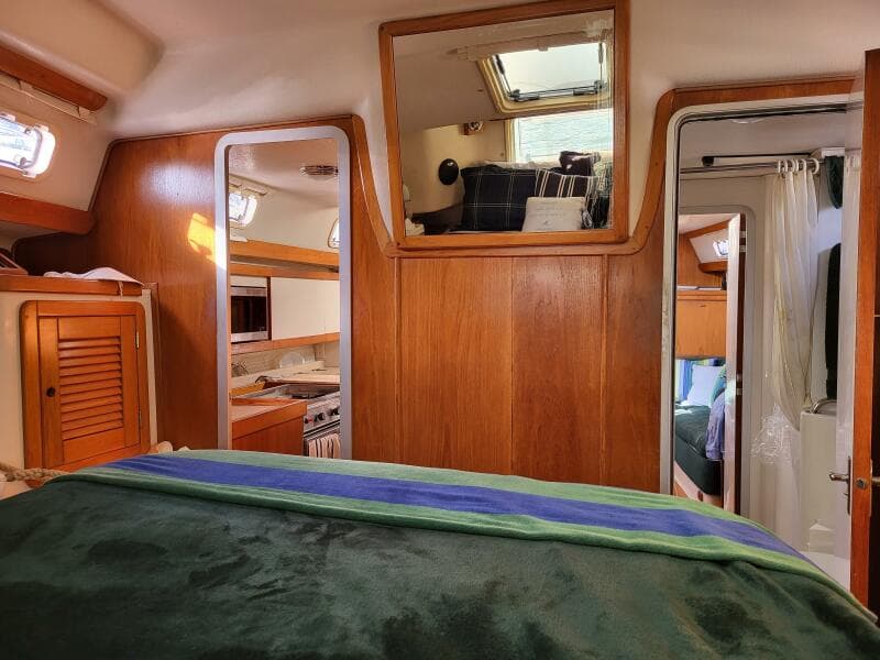 1997 Catalina Morgan 38