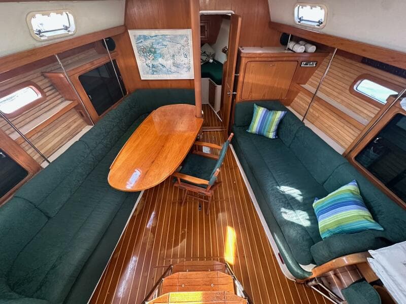 1997 Catalina Morgan 38