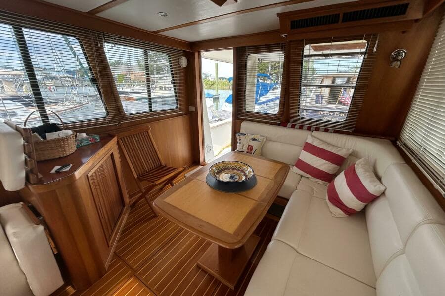 2004 Sabre 36 Flybridge