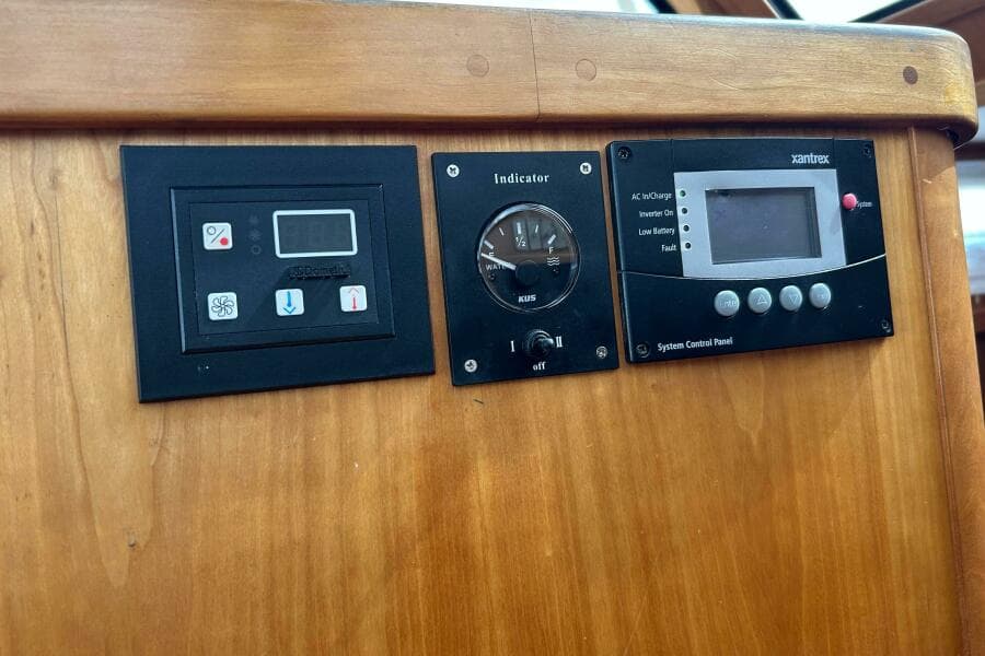 2004 Sabre 36 Flybridge