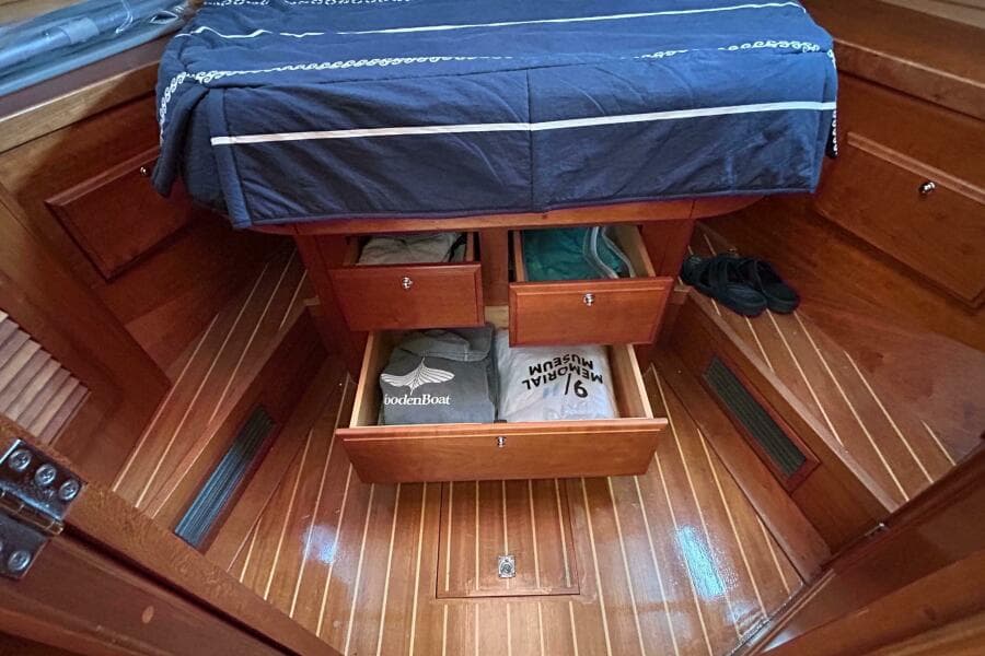 2004 Sabre 36 Flybridge