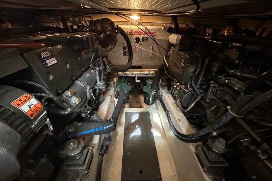 2004 Sabre 36 Flybridge