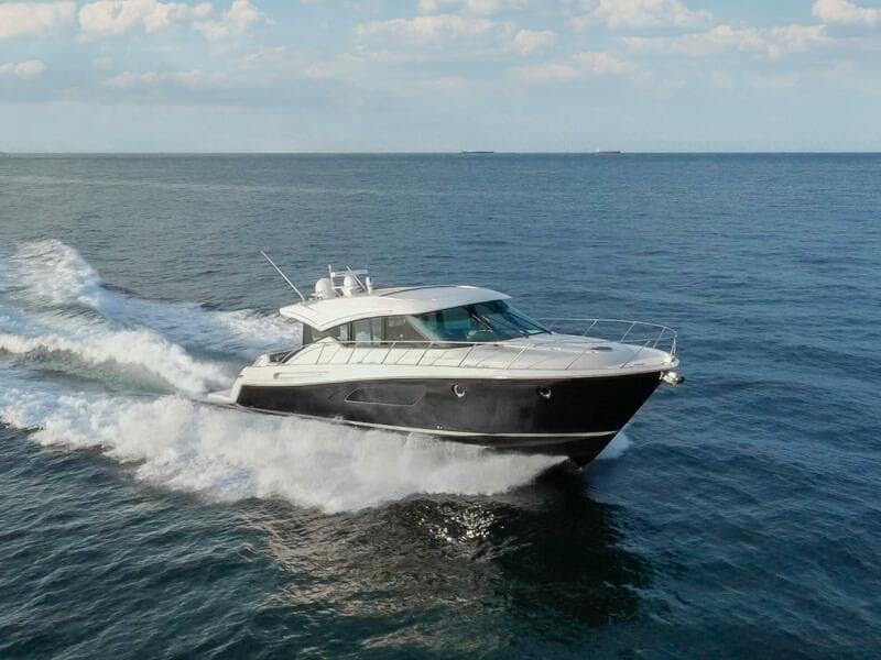 2017 Tiara Yachts C53 Coupe