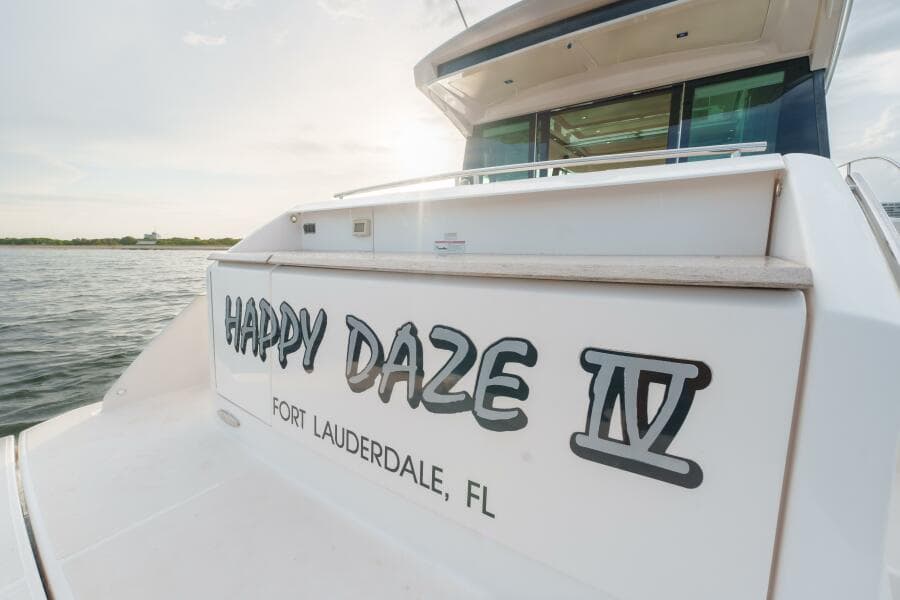 2017 Tiara Yachts C53 Coupe