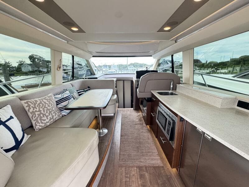 2017 Regal 42 Fly