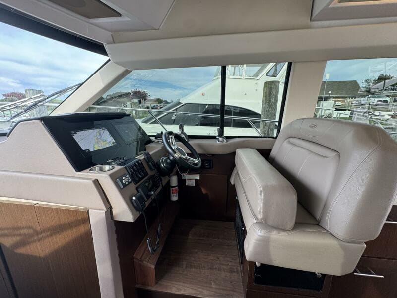 2017 Regal 42 Fly