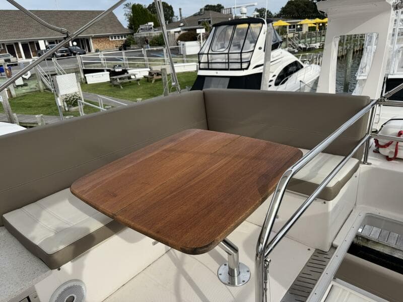 2017 Regal 42 Fly