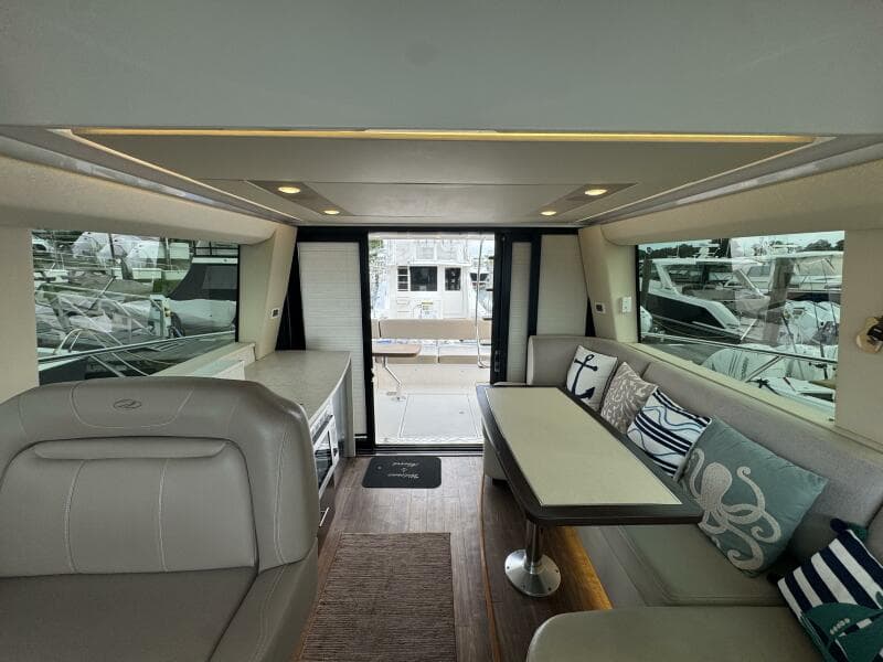 2017 Regal 42 Fly