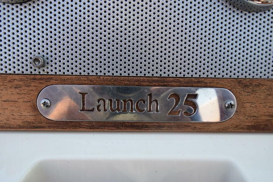 2014 Chris-Craft 25 Launch