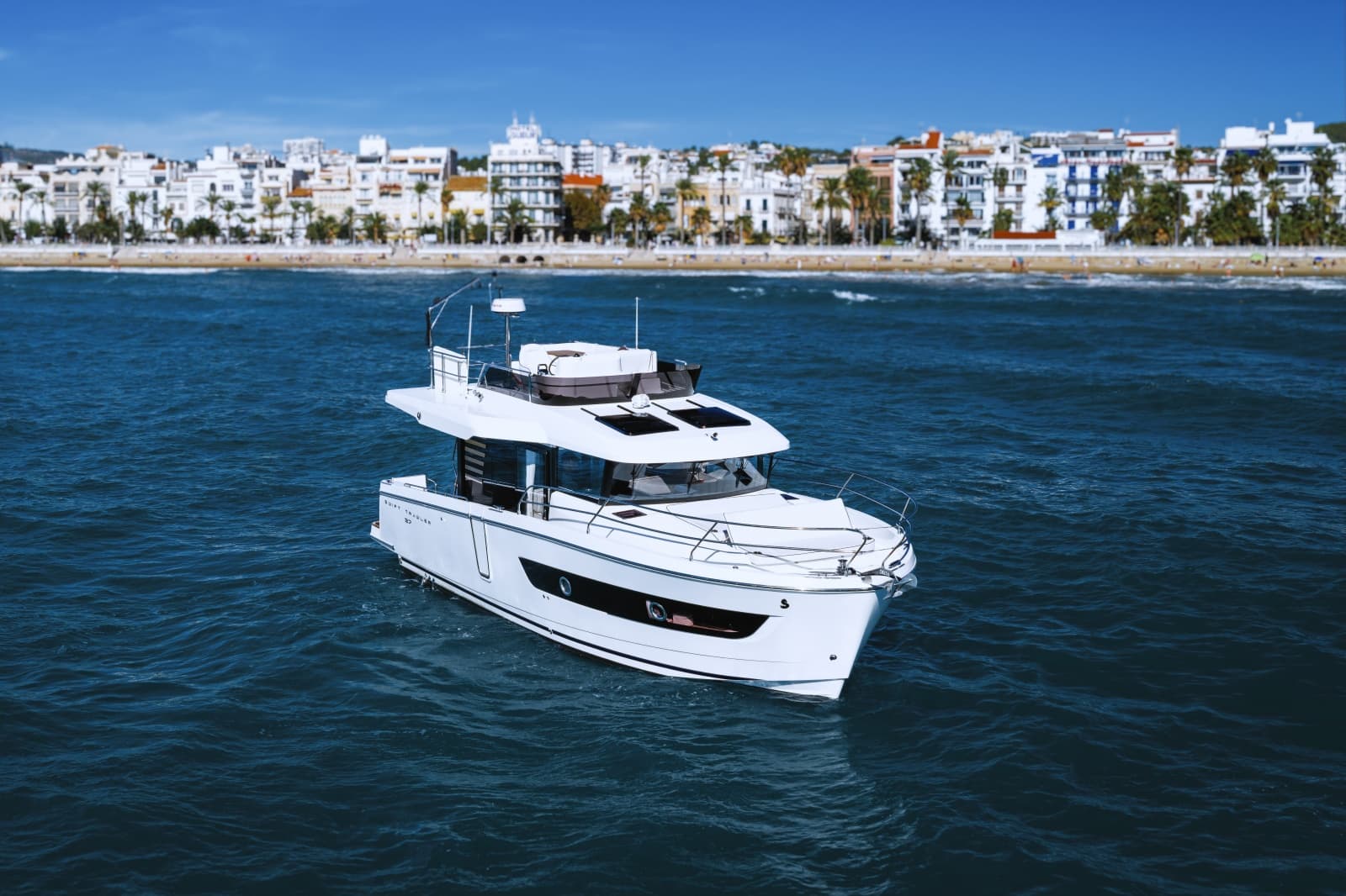 2027 Beneteau Swift Trawler 37